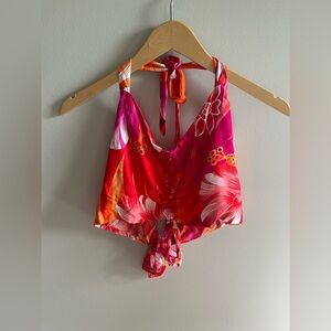 Vintage hibiscus Hawaii Floral Halter Top - Red and Pink